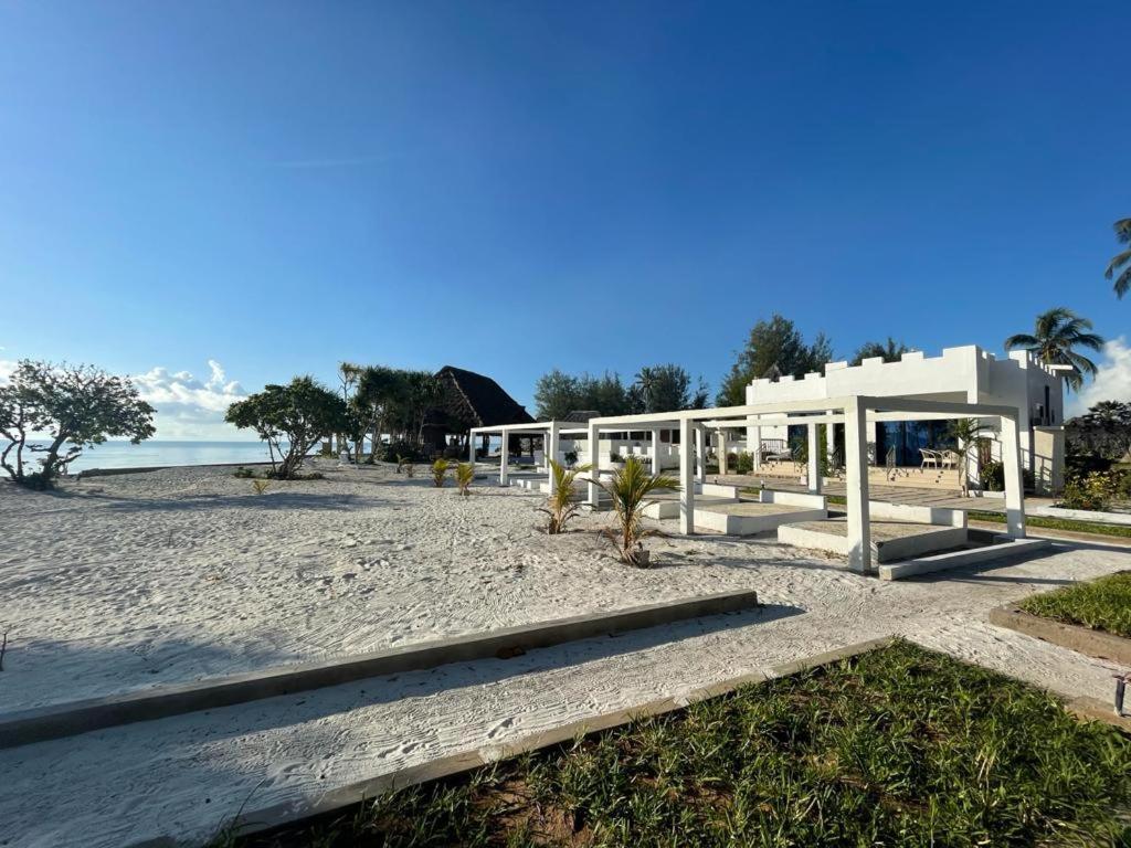 Jambo Beach Hotel Paje Extérieur photo