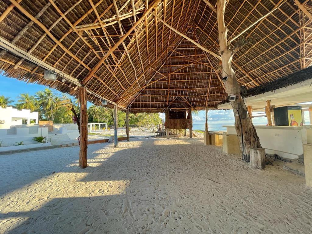 Jambo Beach Hotel Paje Extérieur photo